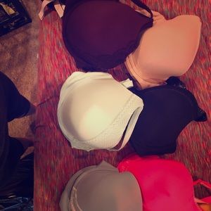 Victoria secret bras 36DDD brand new never worn